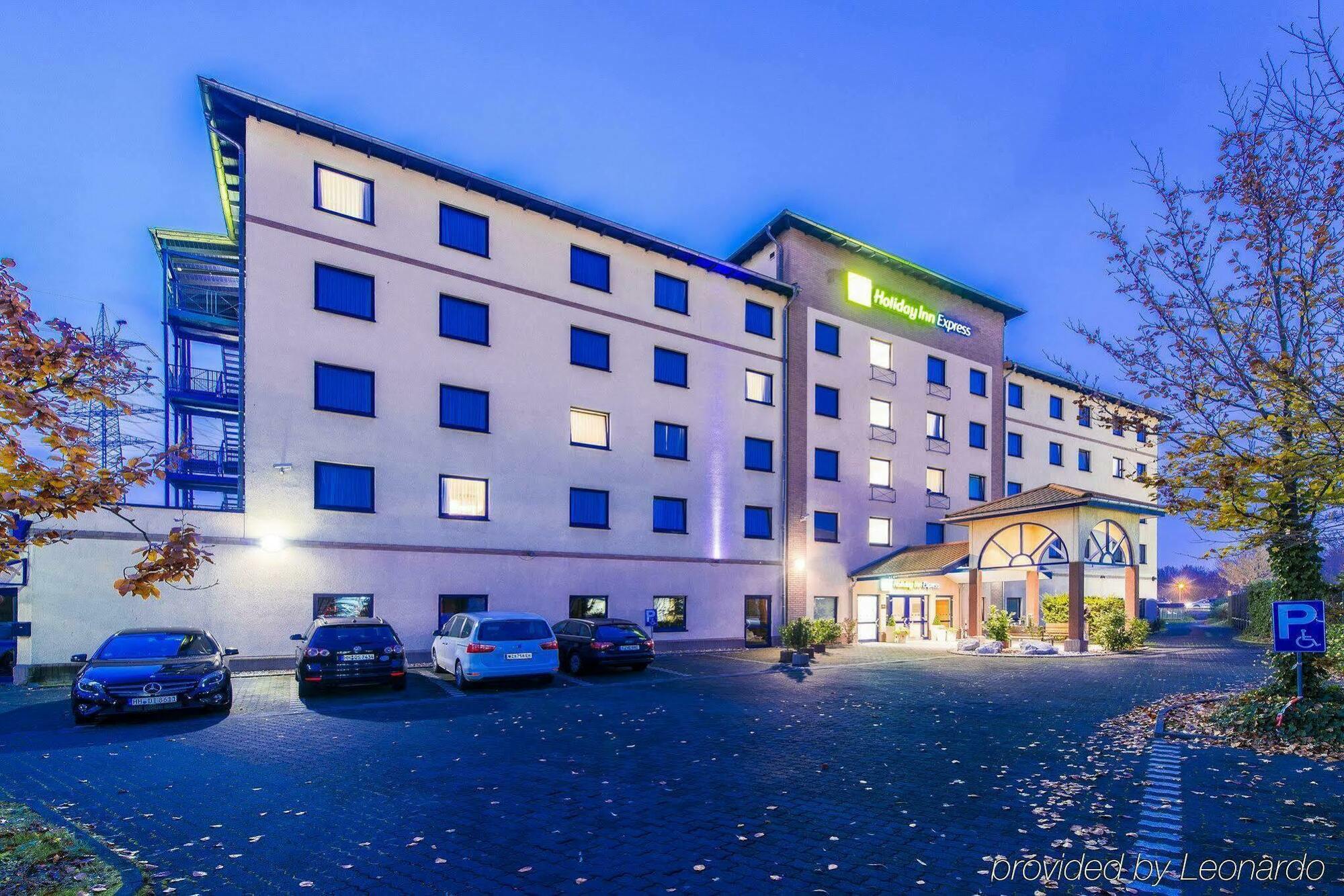 HOLIDAY INN EXPRESS COLOGNE TROISDORF, AN IHG HOTEL ТРОЙСДОРФ 3* (Германия)  - от 5188 RUB | NOCHI